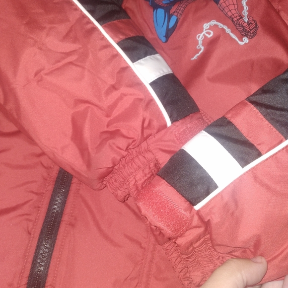 Spiderman jacket - Picture 3 of 4